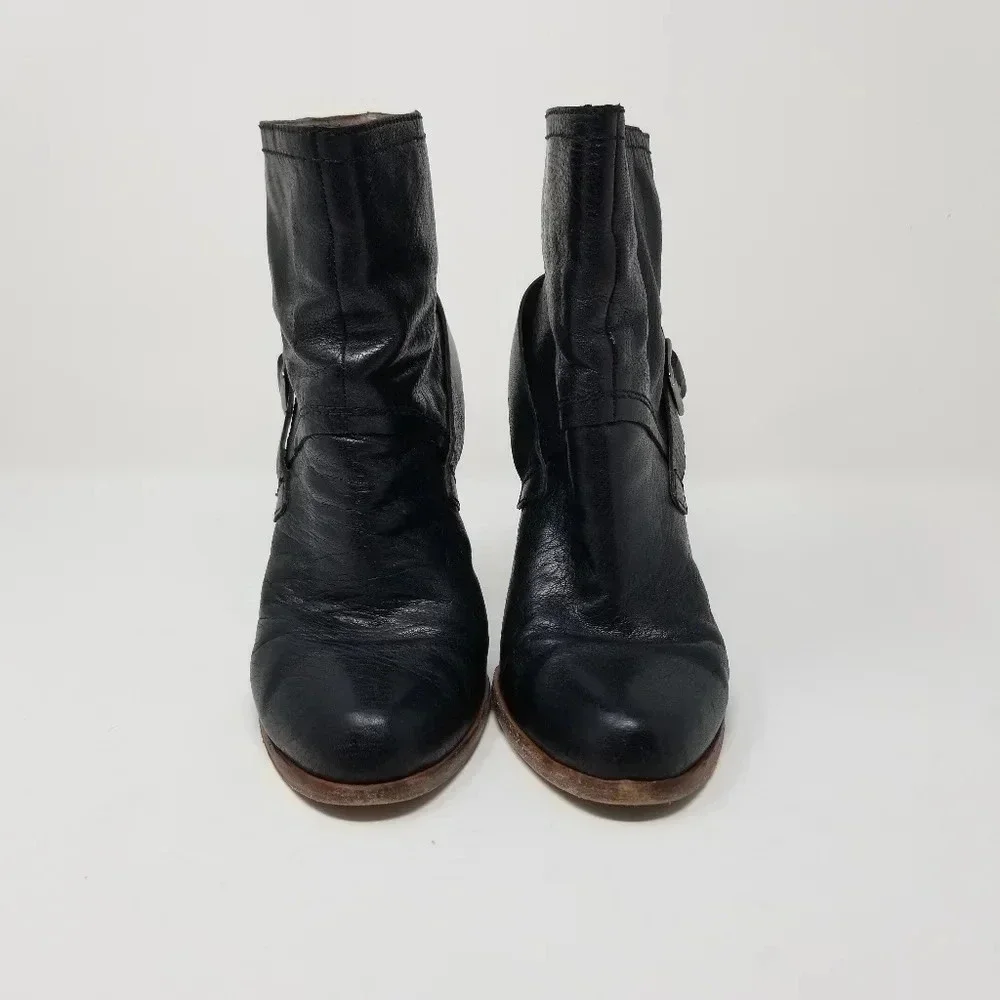 Belle by Sigerson Morrison Black Leather Heeled Boots 9